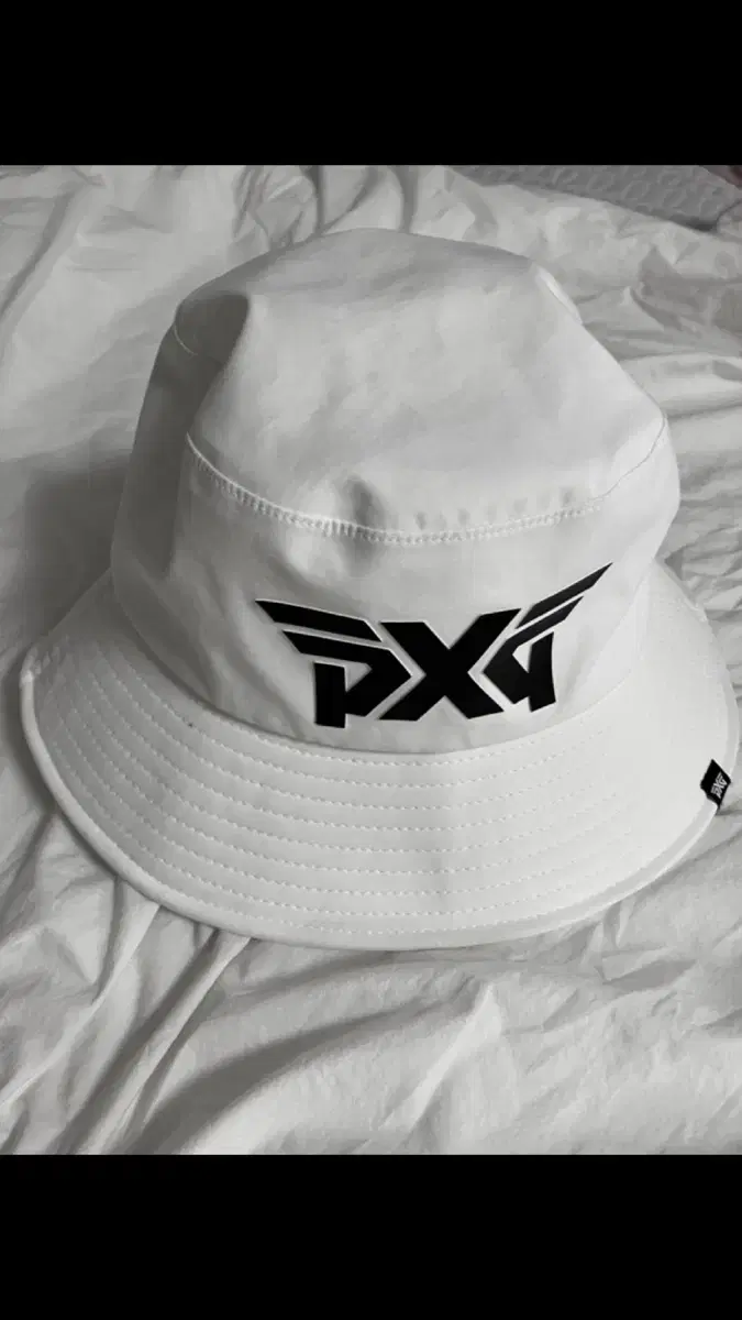 pxg 피엑스지 버킷햇 화이트